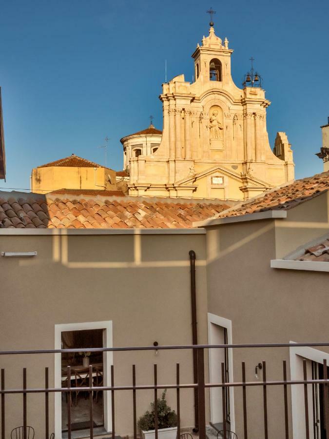 Locanda Sant'Antonio Aci SantʼAntonio Exterior foto